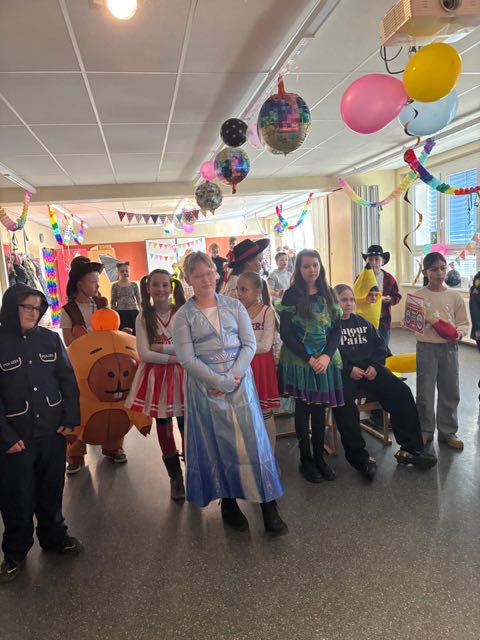 5a1699d9 c347 4cce 9ba8 ef984aa595a7